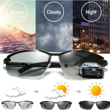 Load image into Gallery viewer, PHOTOCHROMIC SUNGLASSES WITH POLARIZED LENS - PERFECT FOR FISHERMAN
